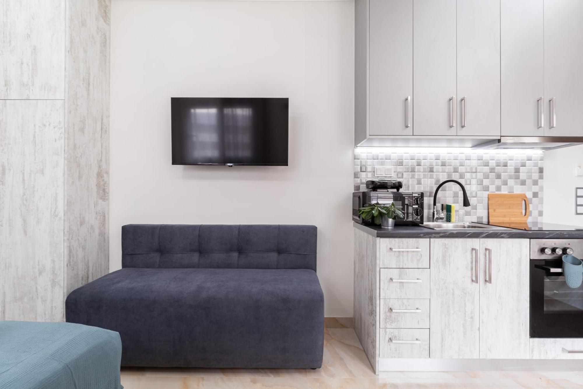 Youraddress In Exarchia 2a By Atheniankeys Appartement *